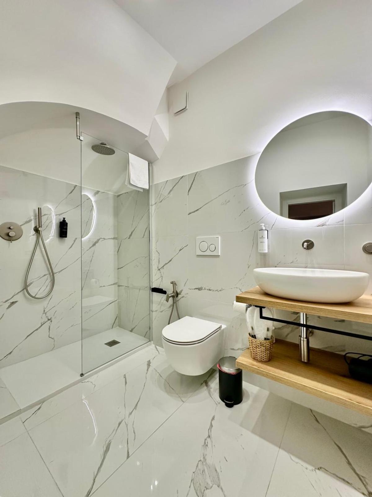 Luxury Fire - *